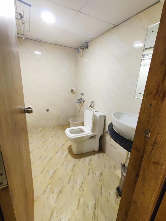 Hotel Airport City Dod Jala Ngoại thất bức ảnh