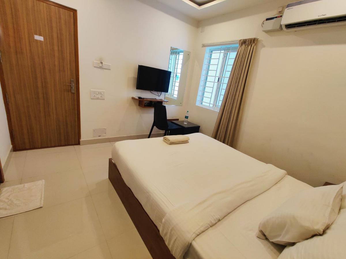 Hotel Airport City Dod Jala Ngoại thất bức ảnh