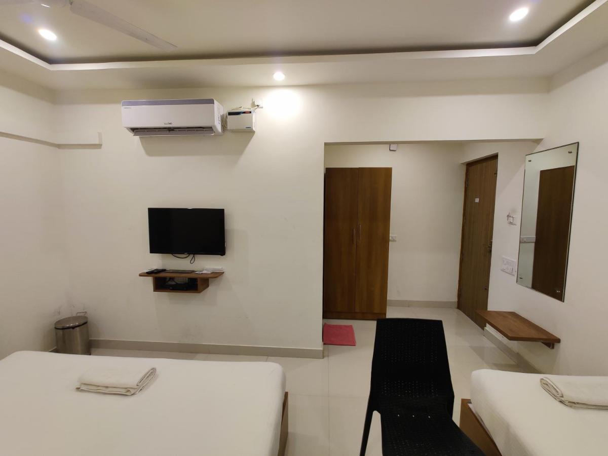 Hotel Airport City Dod Jala Ngoại thất bức ảnh