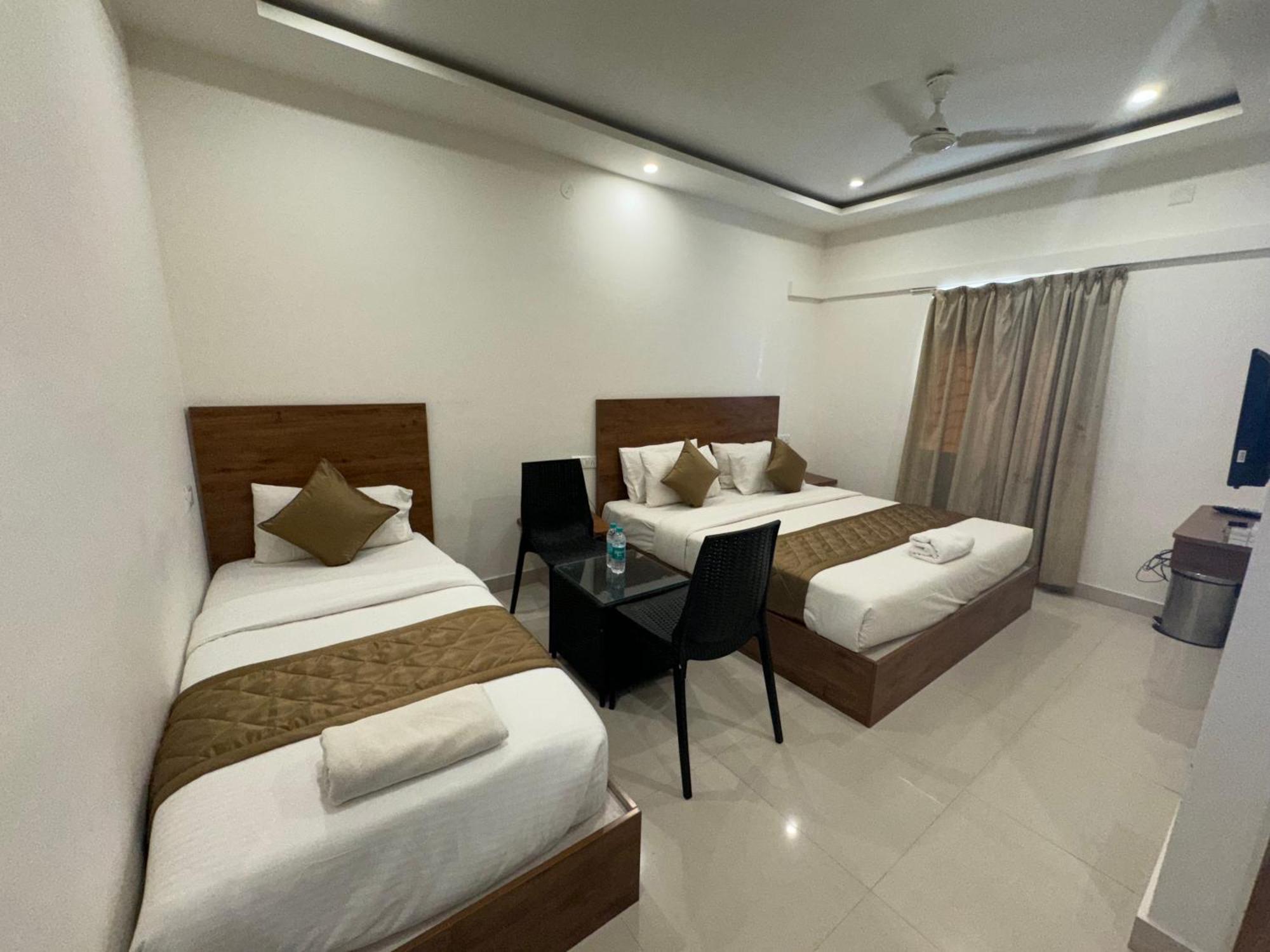 Hotel Airport City Dod Jala Ngoại thất bức ảnh